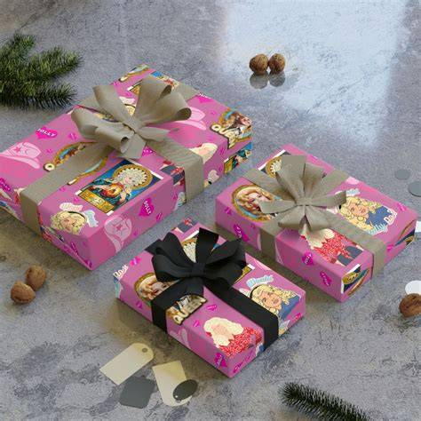 dolly parton wrapping paper