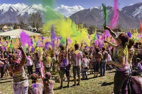Festival Of Colors Utah Effy Moom Free Coloring Picture wallpaper give a chance to color on the wall without getting in trouble! Fill the walls of your home or office with stress-relieving [effymoom.blogspot.com]