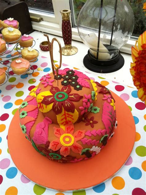 flower power cake