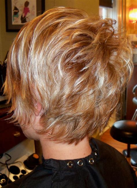 front view of short layered haircuts