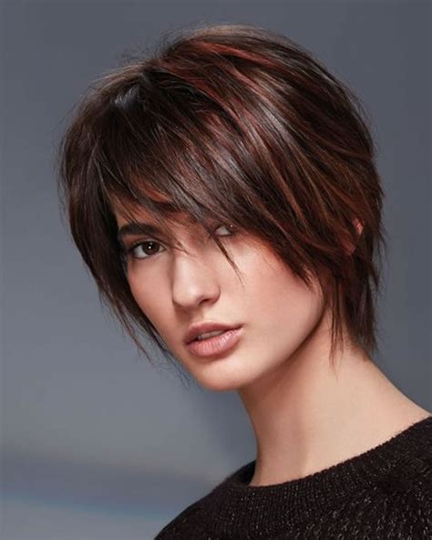 fun short haircuts for round faces