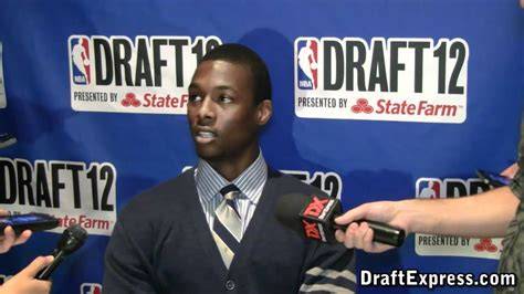 Masuk ke NBA: Draft dan Debut Profesional
