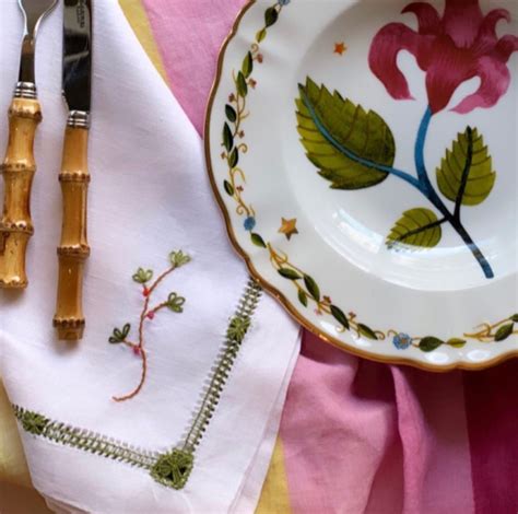 hibiscus linens
