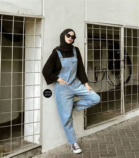 Hijab Syar'i dengan Jumpsuit