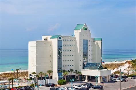 holiday inn express pensacola beach