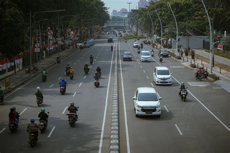 jalan raya indonesia