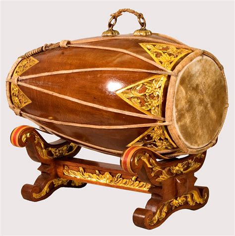kendang instrument gamelan