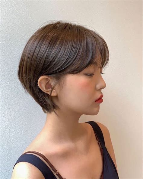 korean pixie cut female