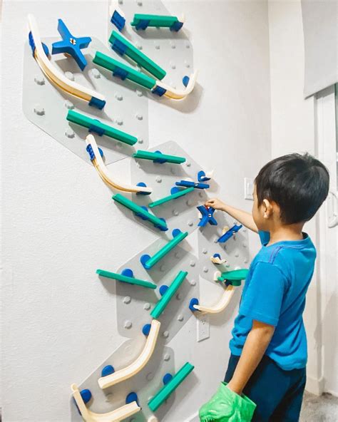 marble wall run
