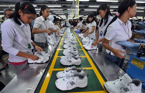 mass production shoe industry