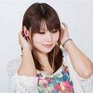 Mendengarkan Musik Jepang