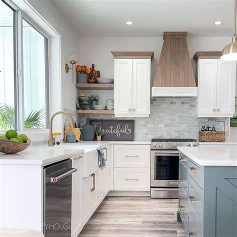 modern farmhouse kitchen backsplash
