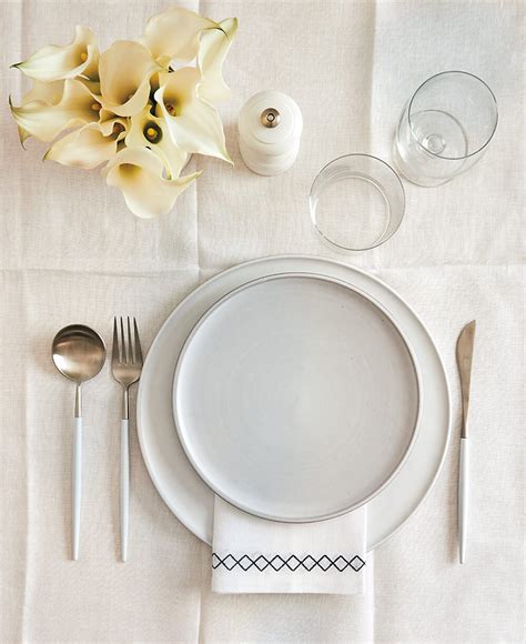 modern place settings