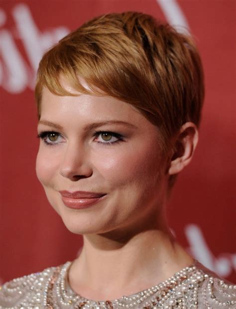 pixie cut with bangs for round face