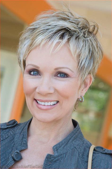 pixie cuts for older round faces