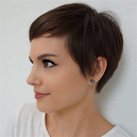 pixie haircut for heart shaped face