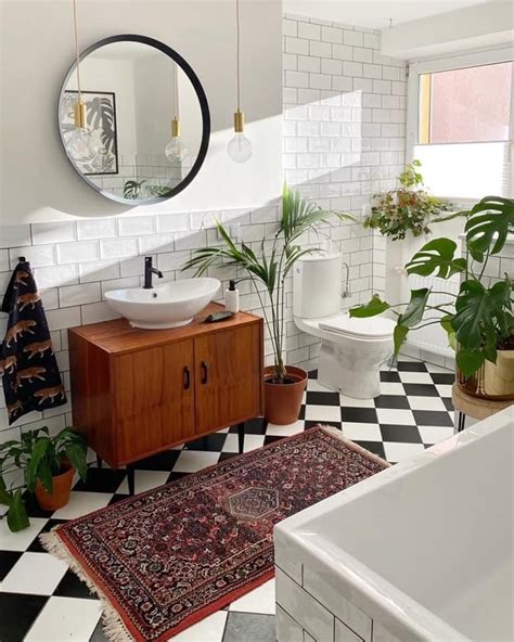 polish for bathroom