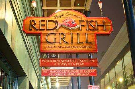 Red Fish Grill Service