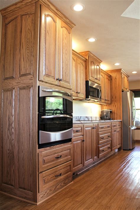 red oak stained cabinets