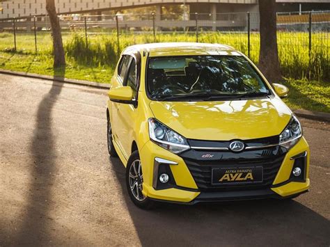 review daihatsu ayla 2021