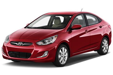 review mobil hyundai accent