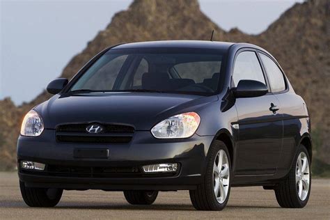 review mobil hyundai accent