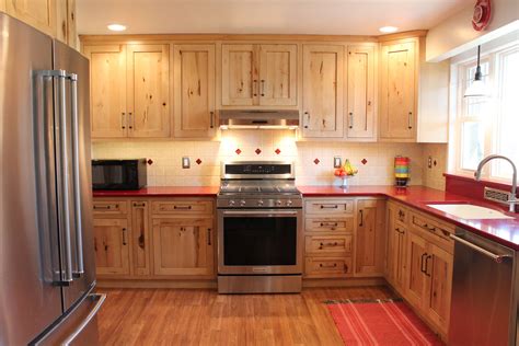 rustic maple cabinets