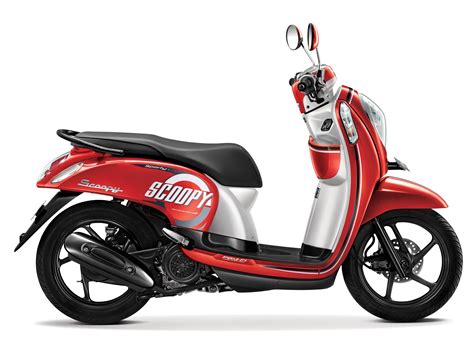 scoopy fi performa