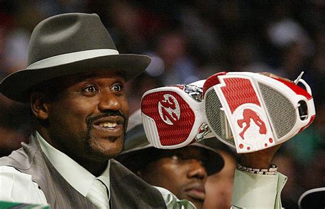 shaquille o neal shoe size in cm