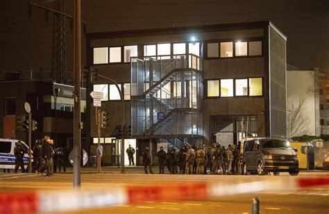 shooting at kingdom hall in german