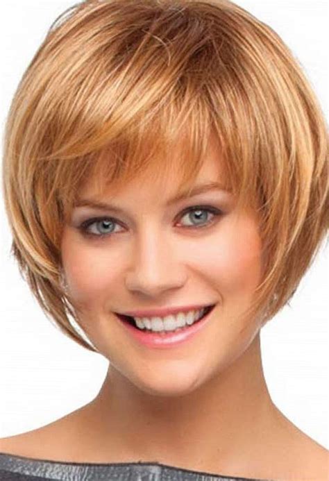 short hair with light layers