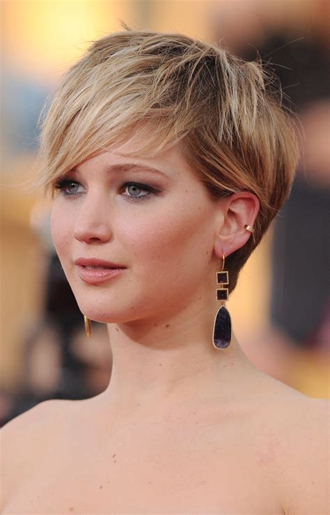 short pixie cuts for thick hair