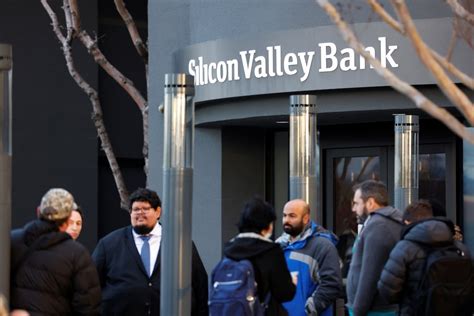 silicon valley bank executives fdic lawsuit