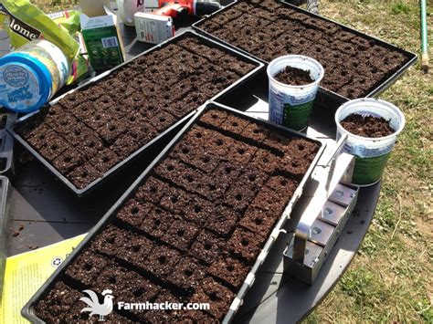 soil block trays
