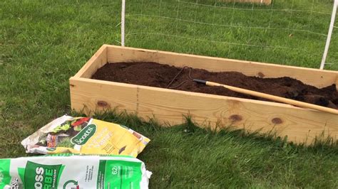 soil for planter box