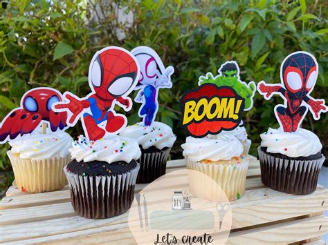 spidey cupcakes