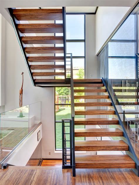 split level staircase ideas