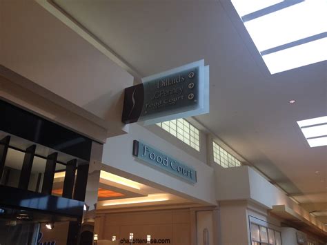 stones river mall food court