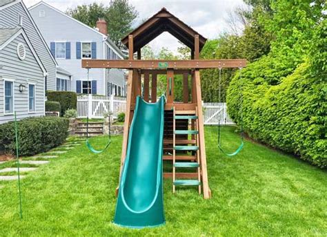 swing sets for small spaces
