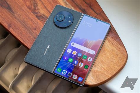 Tecno Phantom V Fold