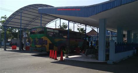 Terminal Bus Bondowoso dan Surabaya