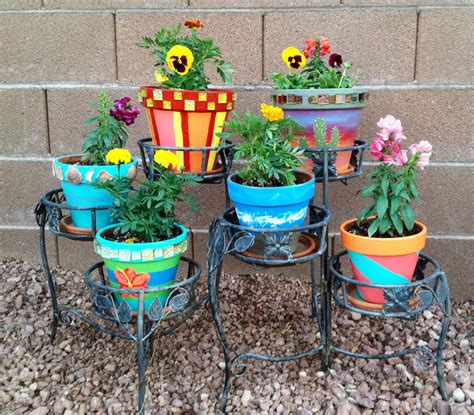 terracotta flower pots