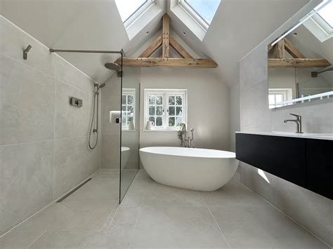vaulted ceiling bathroom