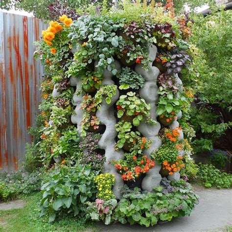 vertical permaculture