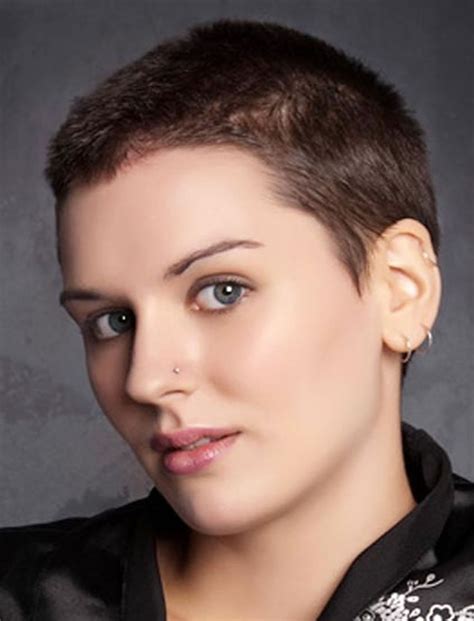 very short pixie cut round face