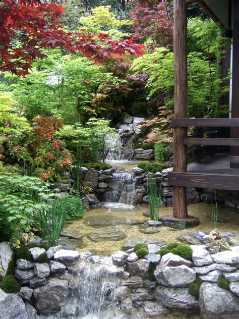 Elemen air dalam Taman Jepang