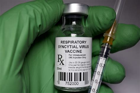 what is rsv vaccine
