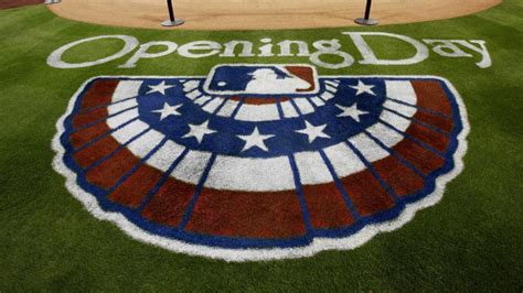 when is mlb opening day 2022