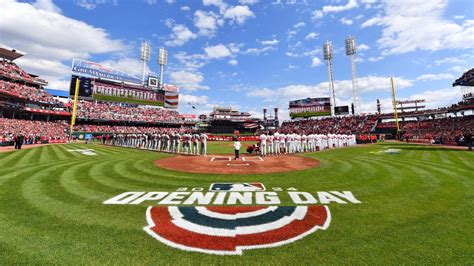 when is mlb opening day for all teams