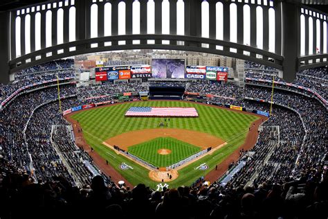 when is mlb opening day yankees